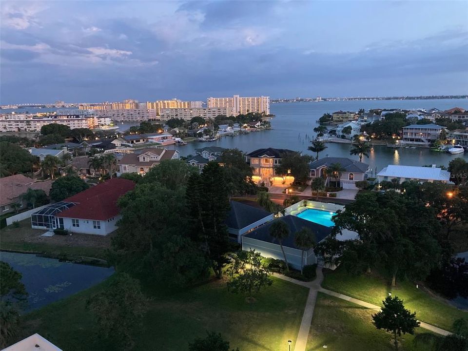En Venta: $600,000 (2 camas, 2 baños, 1476 Pies cuadrados)