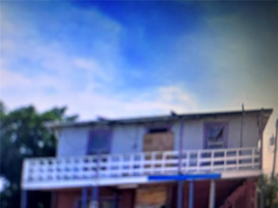 На продажу: $65,000 (0.08 acres)