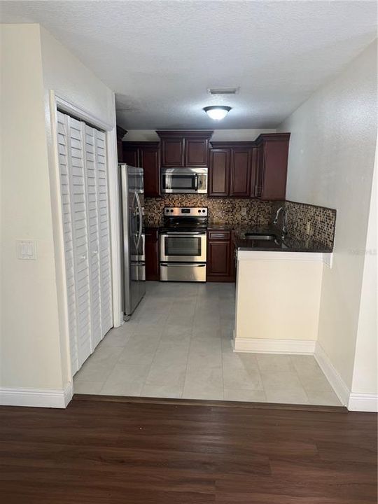Activo con contrato: $209,900 (3 camas, 2 baños, 1204 Pies cuadrados)