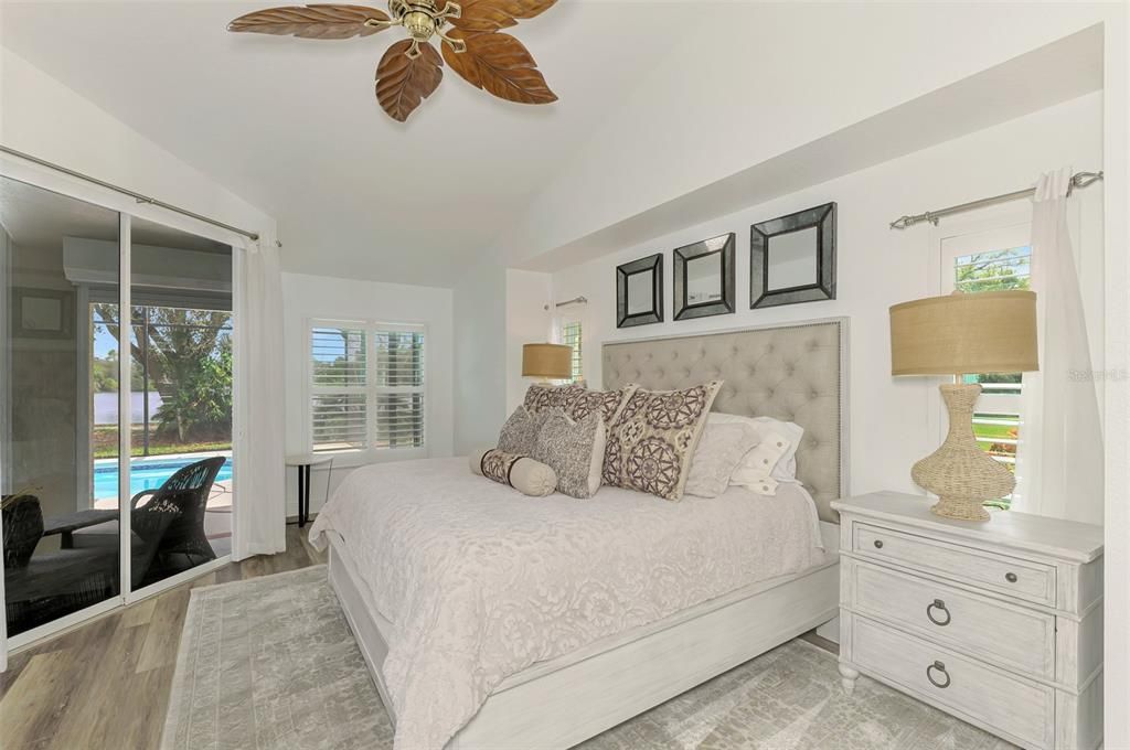 Active With Contract: $480,000 (3 beds, 2 baths, 1796 Square Feet)
