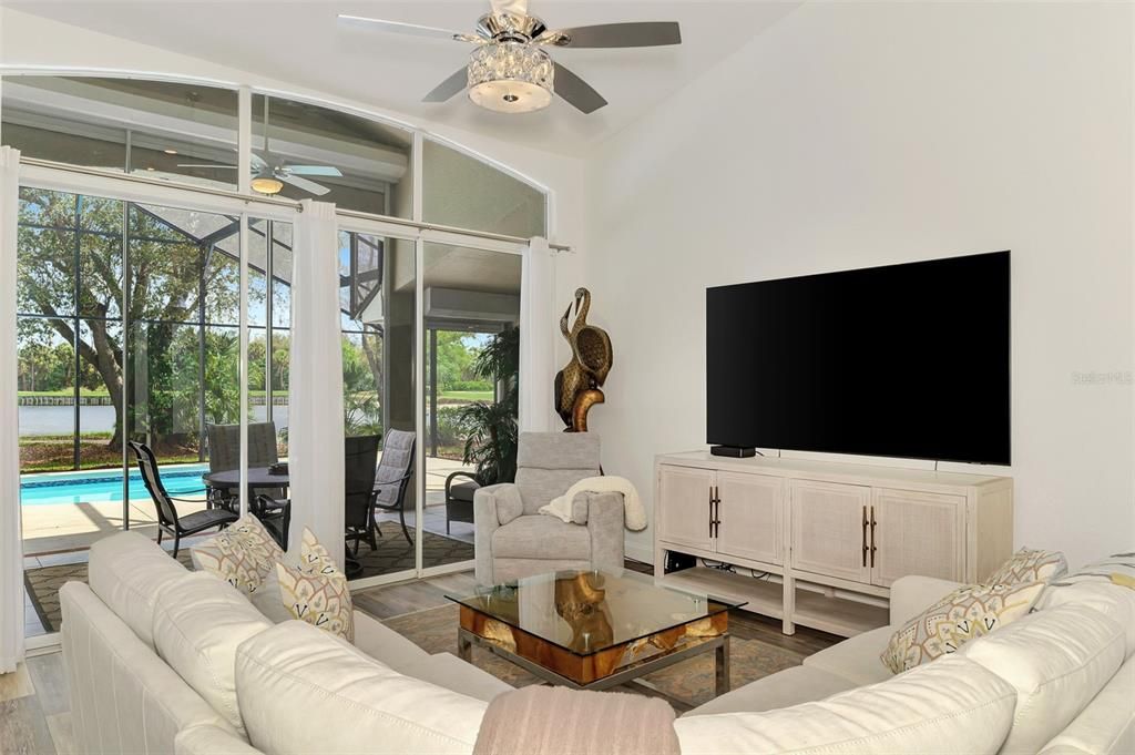 Active With Contract: $480,000 (3 beds, 2 baths, 1796 Square Feet)