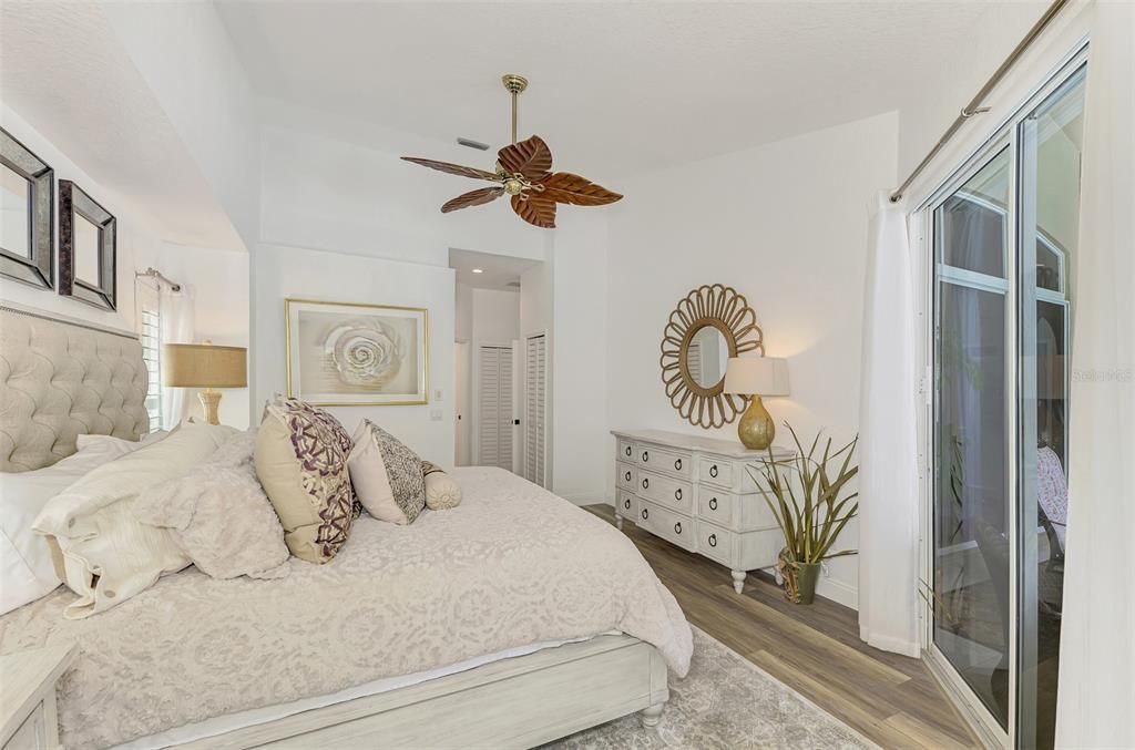 Active With Contract: $480,000 (3 beds, 2 baths, 1796 Square Feet)