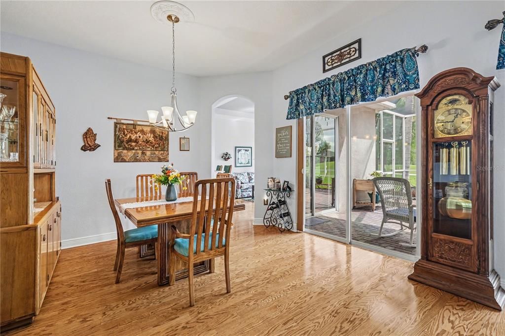 Active With Contract: $430,000 (3 beds, 2 baths, 2038 Square Feet)