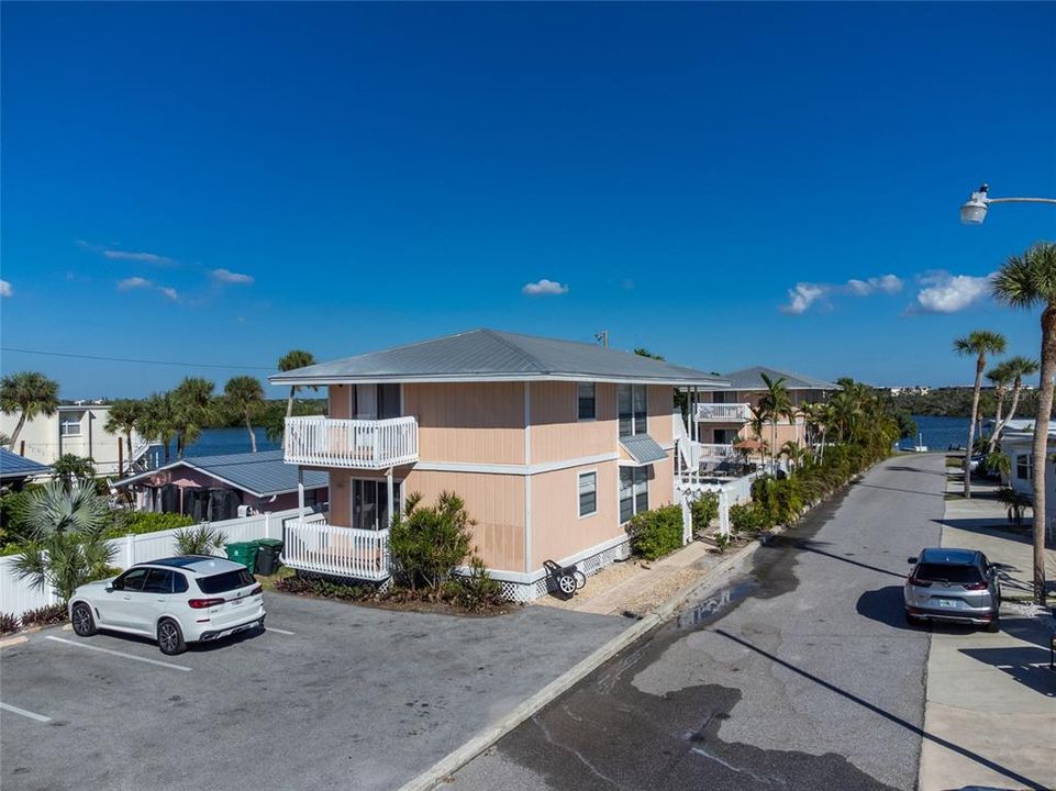 En Venta: $499,000 (2 camas, 1 baños, 1108 Pies cuadrados)