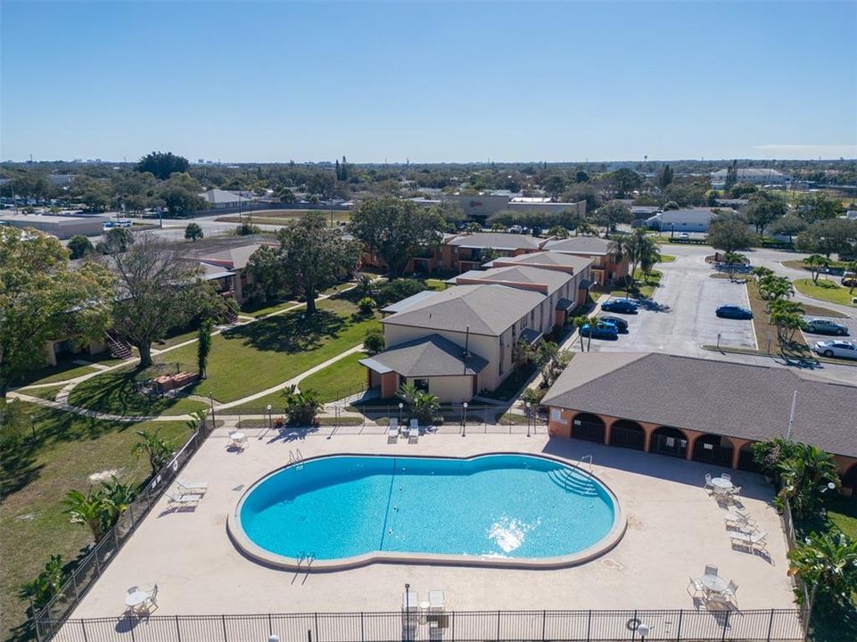 待售: $90,000 (1 贝兹, 1 浴室, 442 平方英尺)