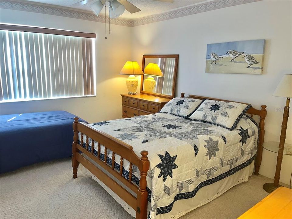 На продажу: $99,900 (1 спален, 1 ванн, 703 Квадратных фут)