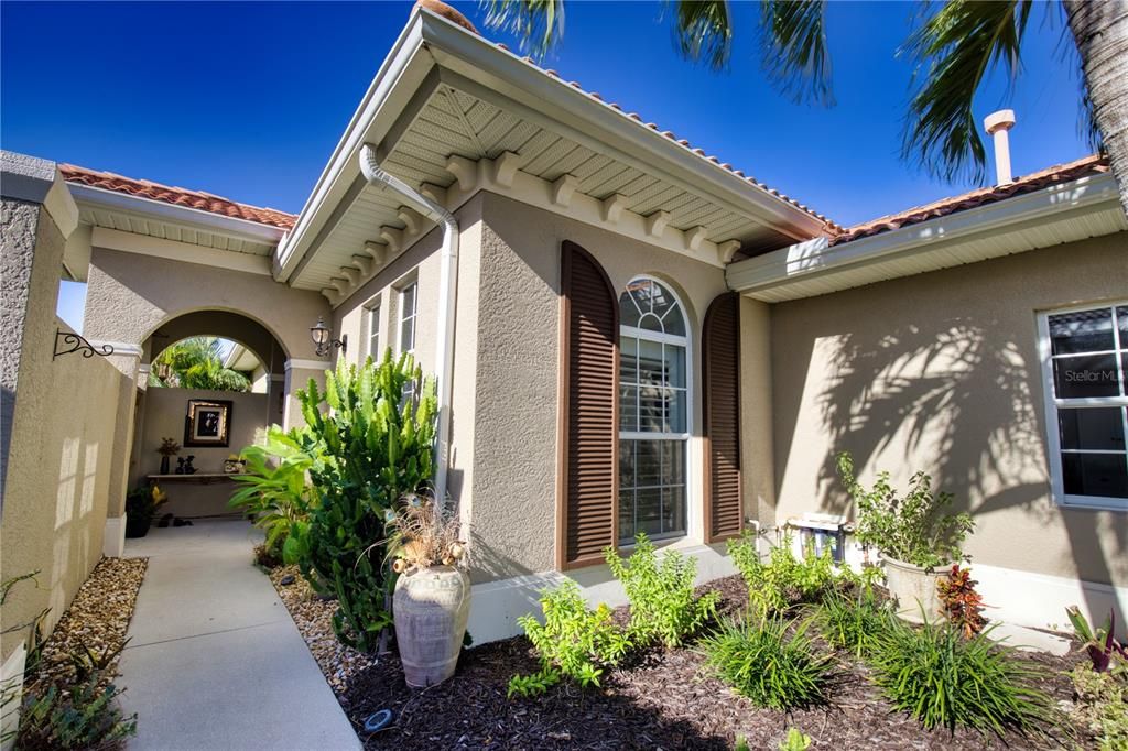 For Rent: $6,800 (2 beds, 2 baths, 1430 Square Feet)