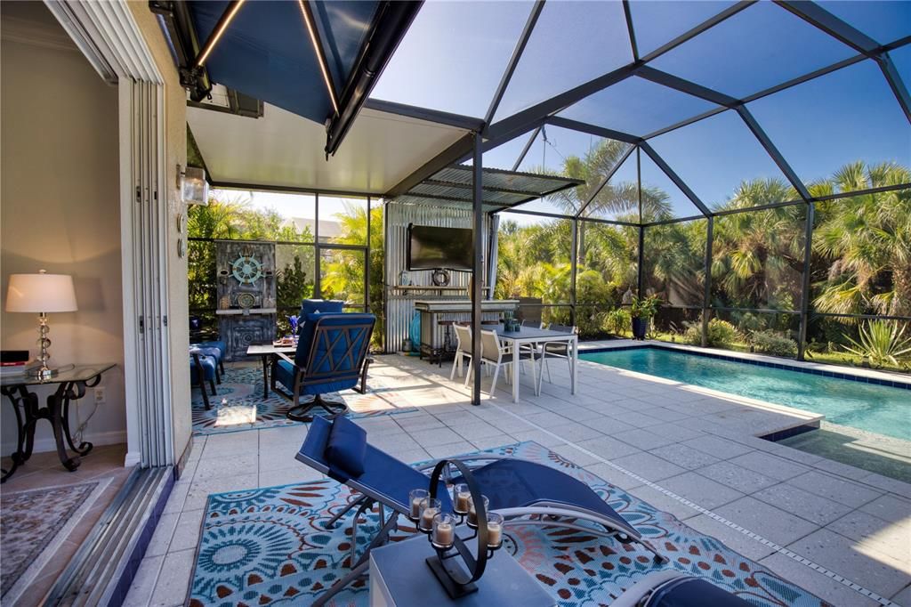 For Rent: $6,800 (2 beds, 2 baths, 1430 Square Feet)
