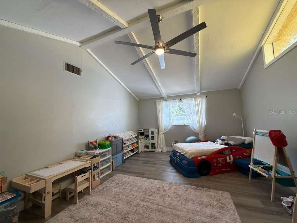 В аренду: $4,500 (3 спален, 2 ванн, 1445 Квадратных фут)