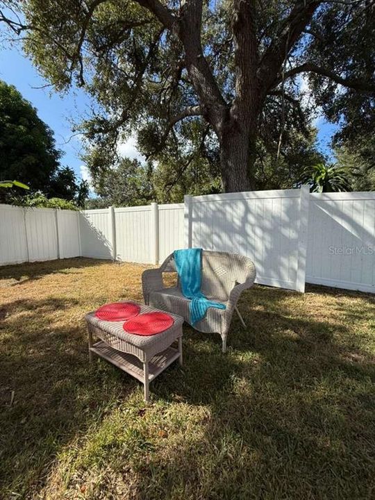 В аренду: $4,500 (3 спален, 2 ванн, 1445 Квадратных фут)