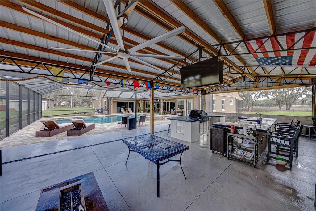 En Venta: $1,599,000 (3 camas, 3 baños, 4169 Pies cuadrados)