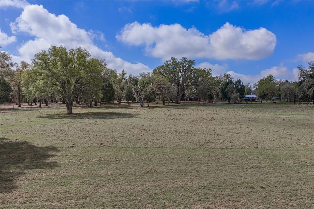 En Venta: $1,599,000 (3 camas, 3 baños, 4169 Pies cuadrados)