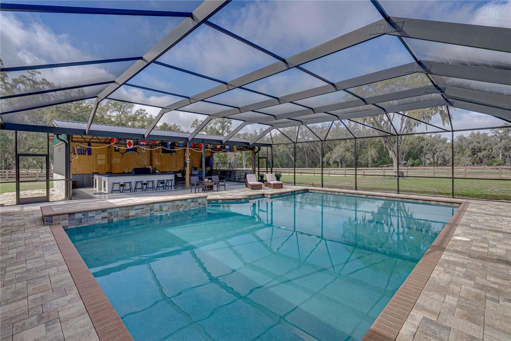 En Venta: $1,599,000 (3 camas, 3 baños, 4169 Pies cuadrados)