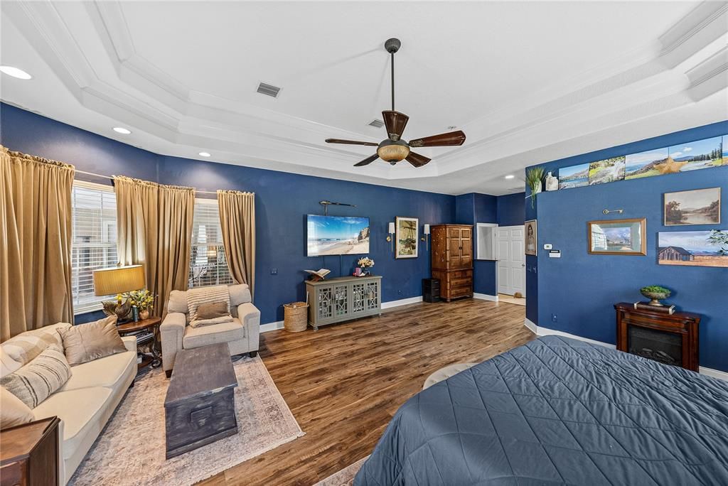 En Venta: $1,599,000 (3 camas, 3 baños, 4169 Pies cuadrados)