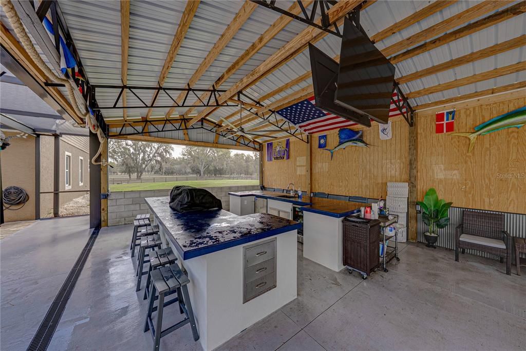 En Venta: $1,599,000 (3 camas, 3 baños, 4169 Pies cuadrados)