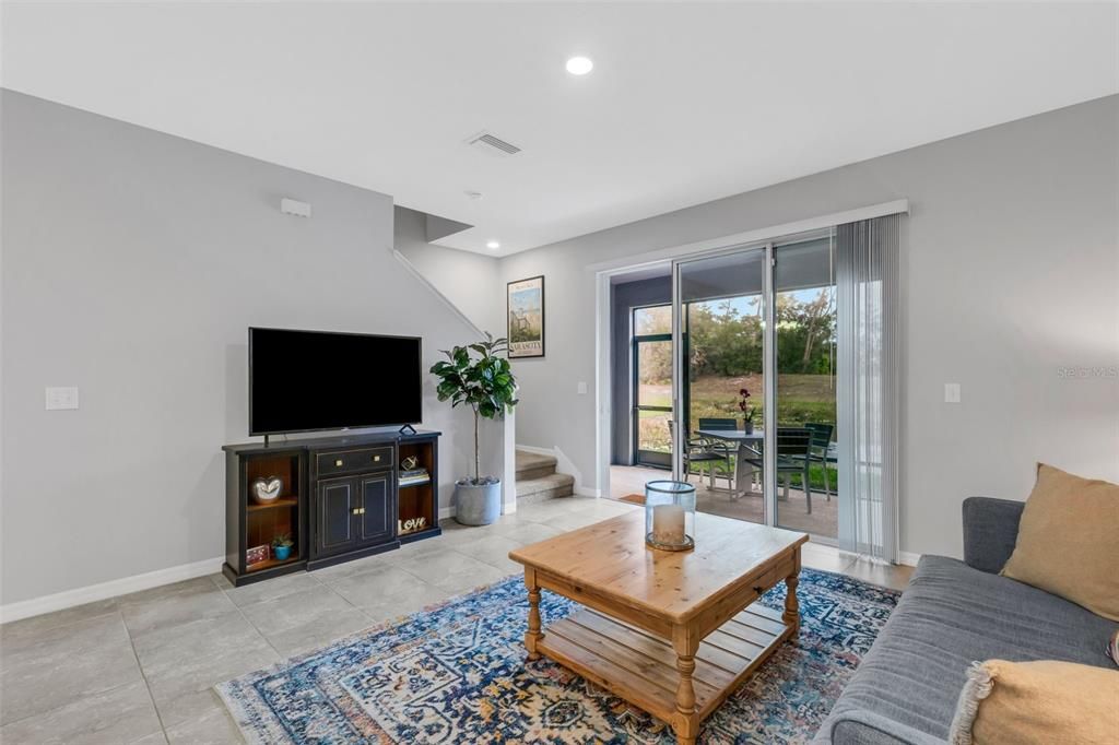 For Sale: $375,900 (3 beds, 2 baths, 1725 Square Feet)