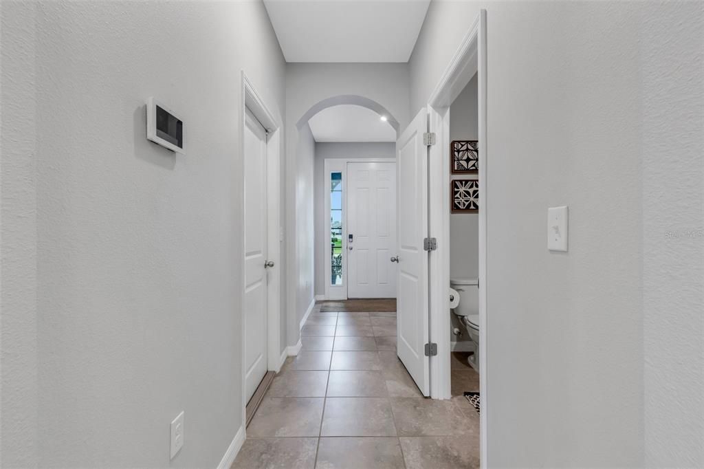 For Sale: $375,900 (3 beds, 2 baths, 1725 Square Feet)