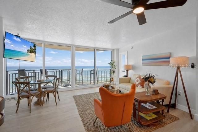 На продажу: $599,900 (2 спален, 2 ванн, 1275 Квадратных фут)