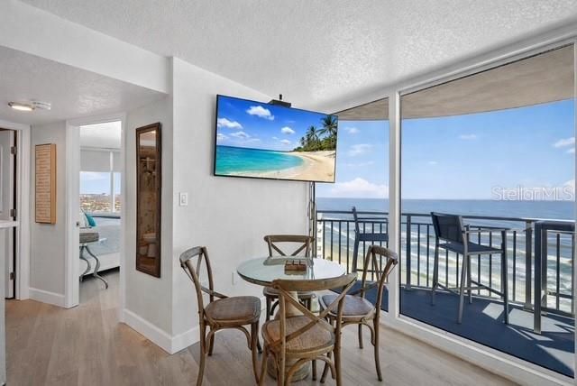 На продажу: $599,900 (2 спален, 2 ванн, 1275 Квадратных фут)