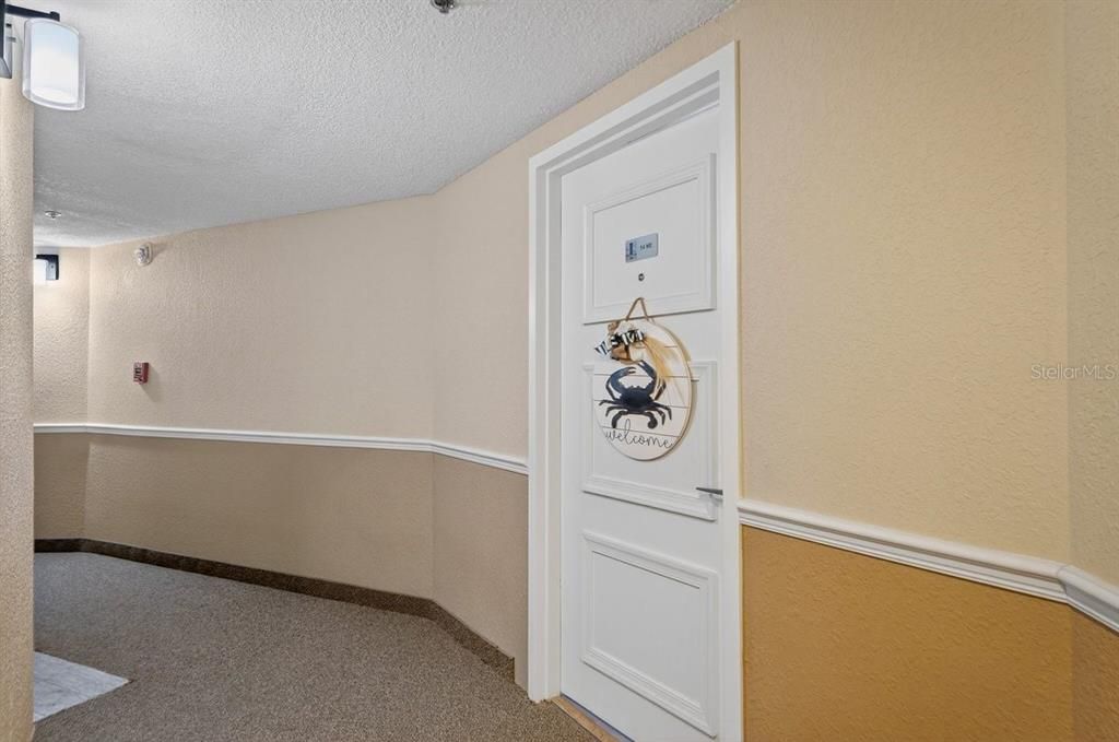 На продажу: $599,900 (2 спален, 2 ванн, 1275 Квадратных фут)