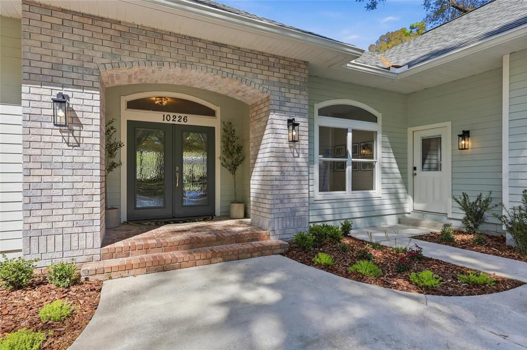 На продажу: $899,000 (4 спален, 3 ванн, 2670 Квадратных фут)