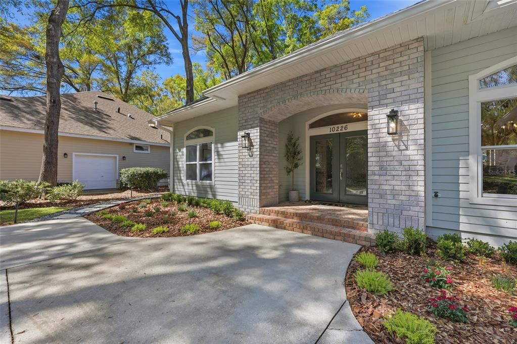 На продажу: $899,000 (4 спален, 3 ванн, 2670 Квадратных фут)