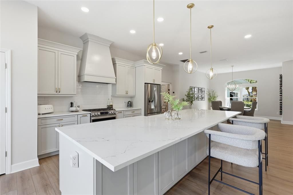 На продажу: $899,000 (4 спален, 3 ванн, 2670 Квадратных фут)