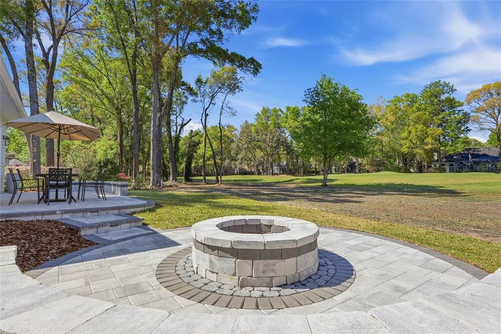 На продажу: $899,000 (4 спален, 3 ванн, 2670 Квадратных фут)