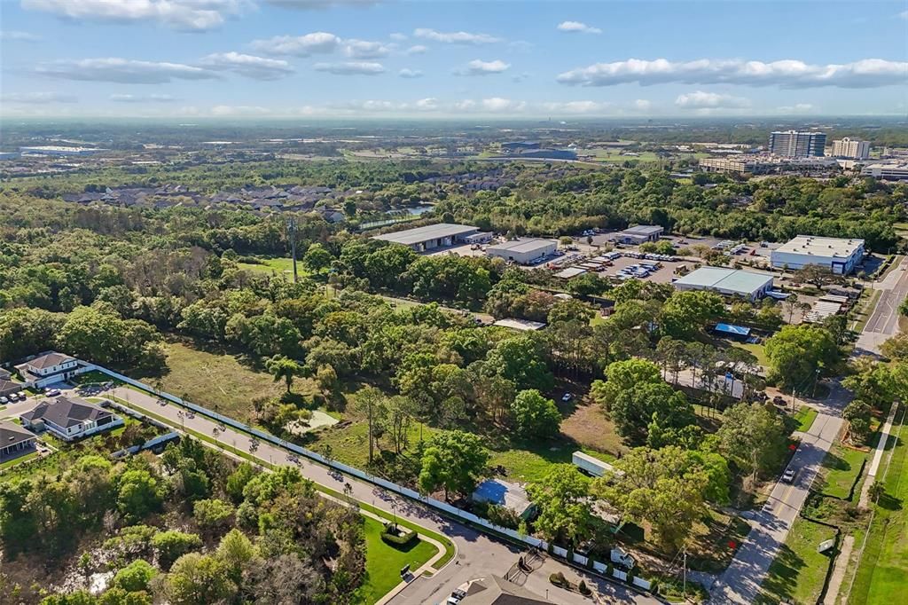 En Venta: $2,000,000 (4.95 acres)