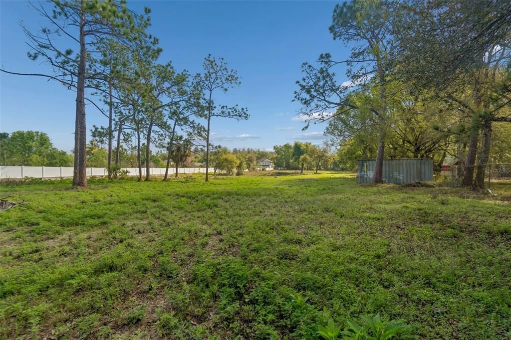 En Venta: $2,000,000 (4.95 acres)