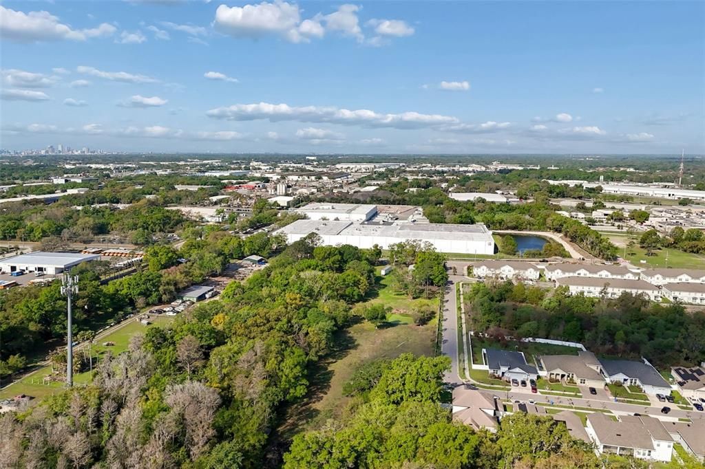 En Venta: $2,000,000 (4.95 acres)