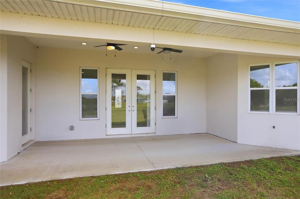 For Sale: $1,100,000 (4 beds, 3 baths, 2312 Square Feet)