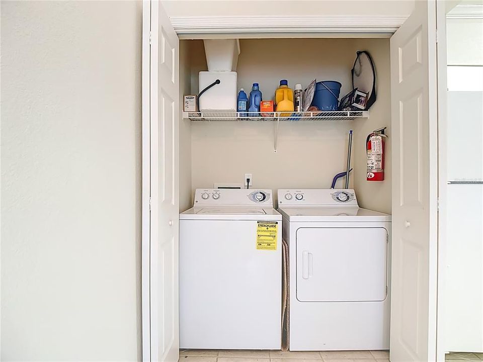 Active With Contract: $169,900 (2 beds, 2 baths, 1017 Square Feet)