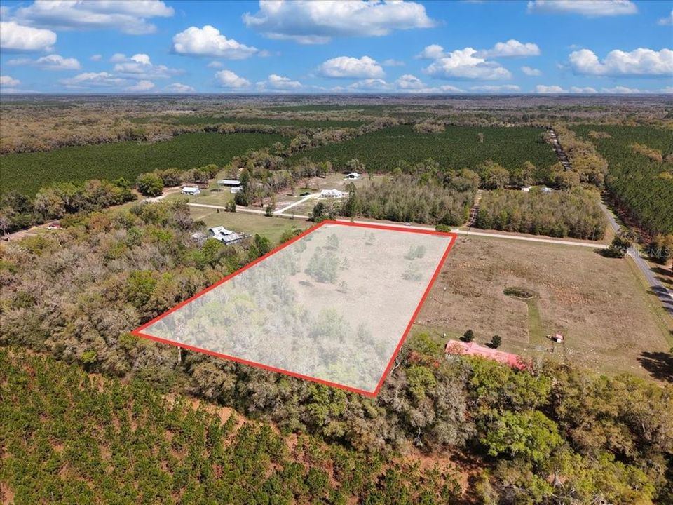 На продажу: $99,900 (4.25 acres)