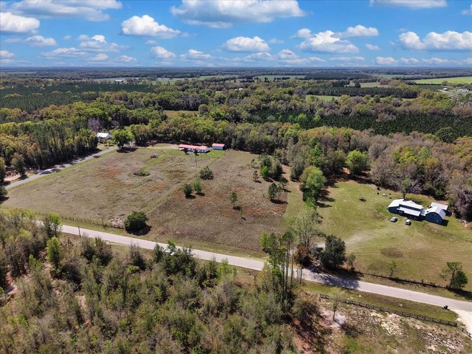 На продажу: $99,900 (4.25 acres)