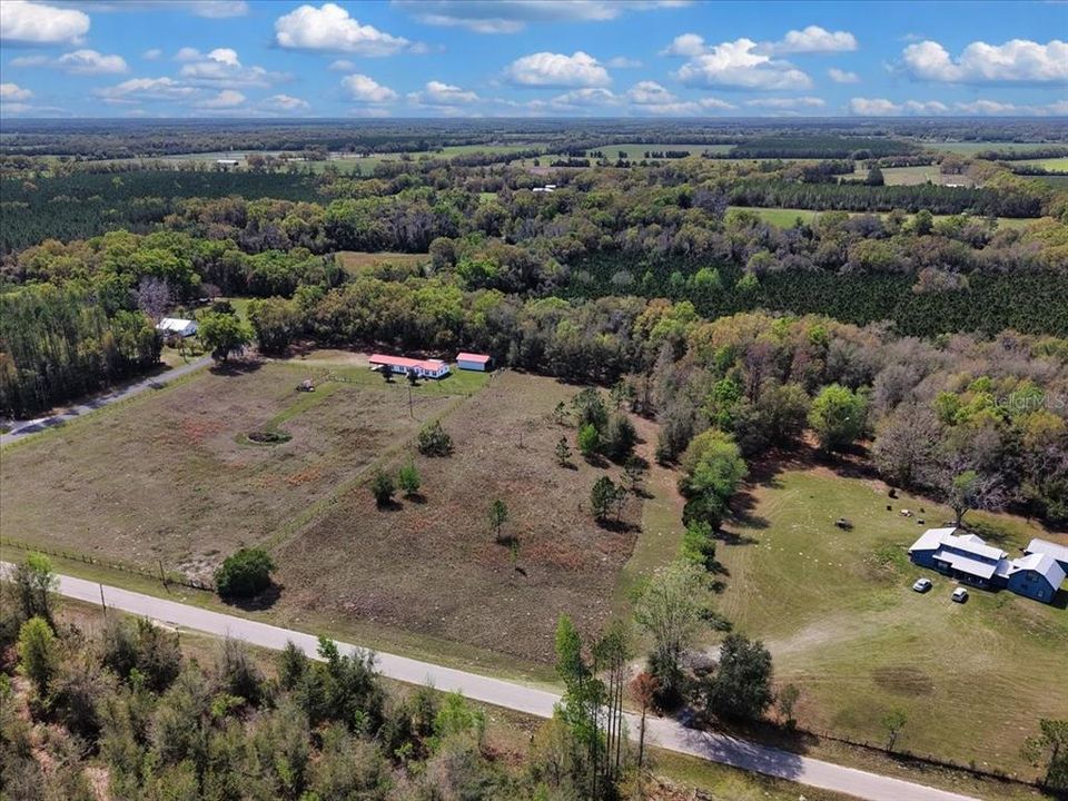 На продажу: $99,900 (4.25 acres)