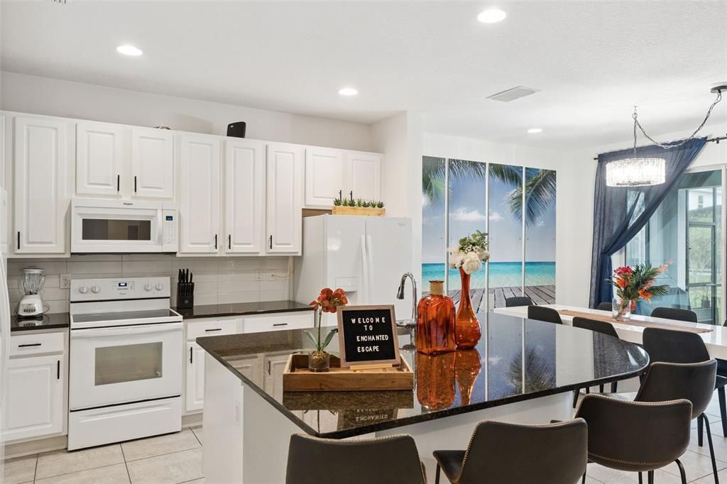Active With Contract: $599,900 (8 beds, 5 baths, 3248 Square Feet)