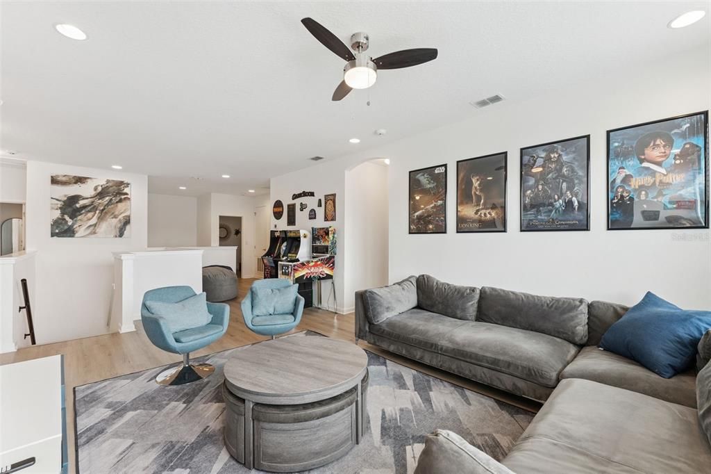 Active With Contract: $599,900 (8 beds, 5 baths, 3248 Square Feet)