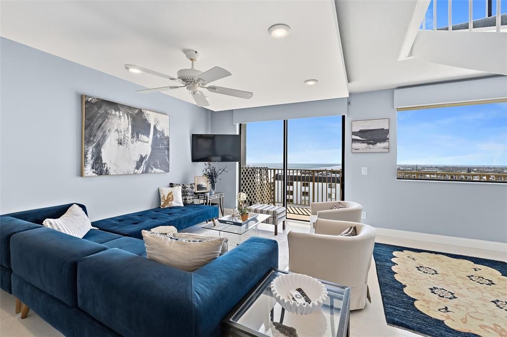 For Sale: $660,000 (2 beds, 2 baths, 1982 Square Feet)