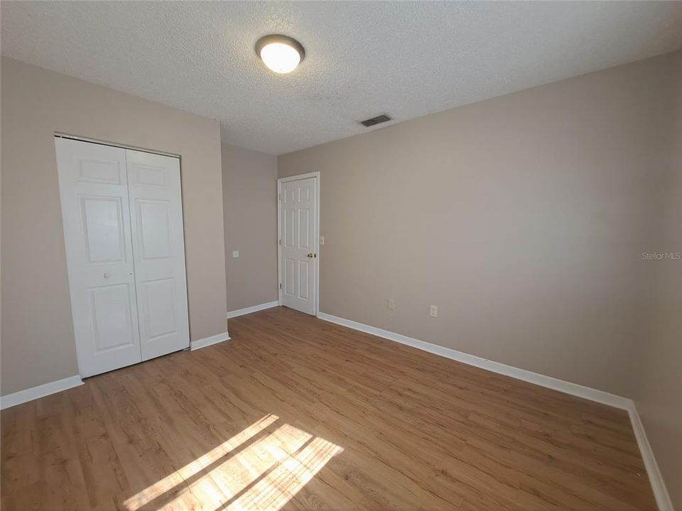 For Sale: $325,000 (4 beds, 0 baths, 1650 Square Feet)