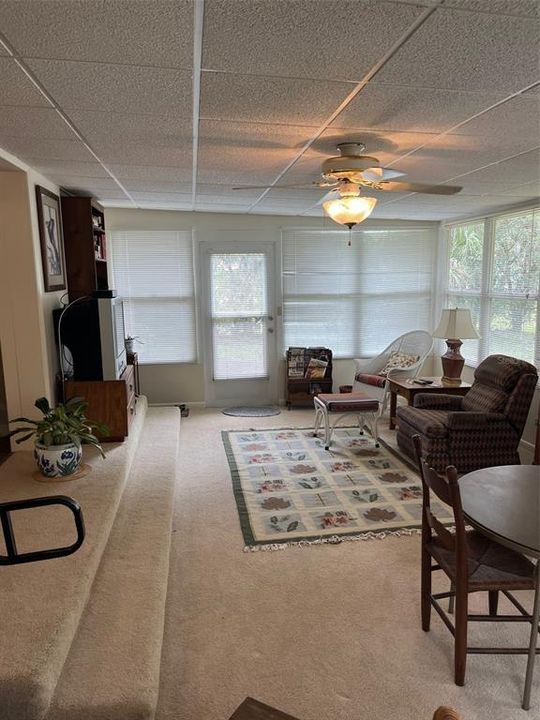 Activo con contrato: $260,000 (3 camas, 2 baños, 1248 Pies cuadrados)