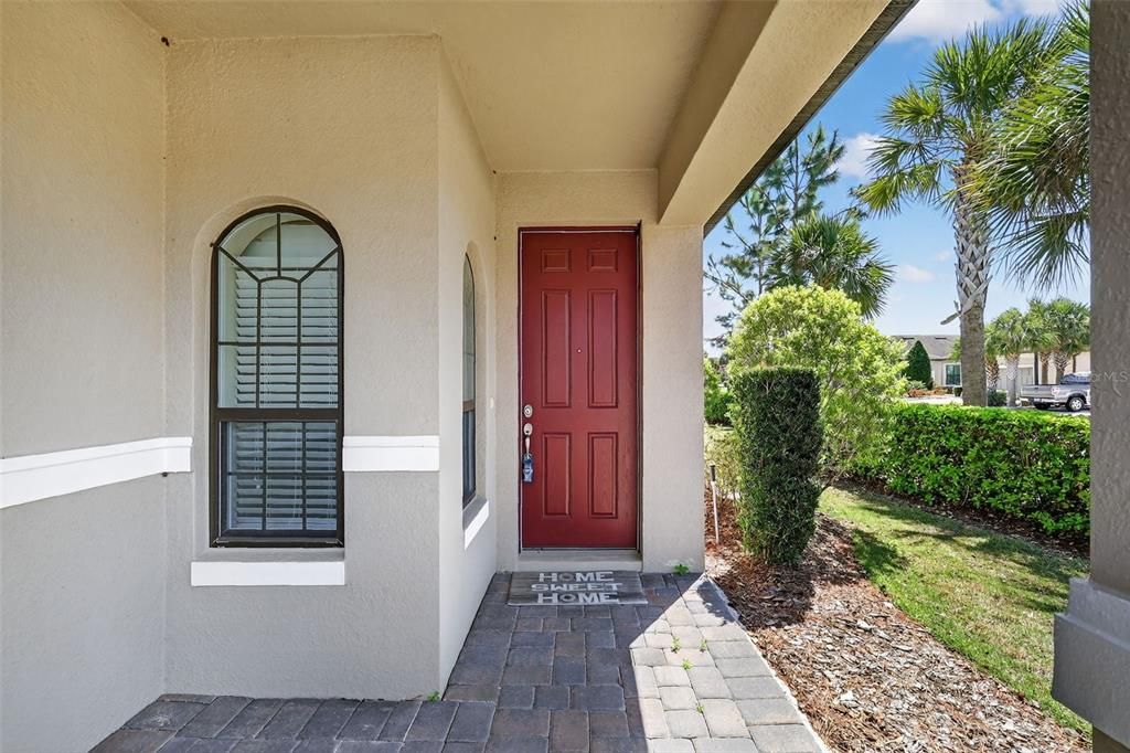 Active With Contract: $405,900 (2 beds, 2 baths, 1726 Square Feet)