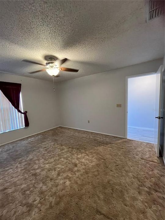 Active With Contract: $295,000 (3 beds, 2 baths, 1575 Square Feet)
