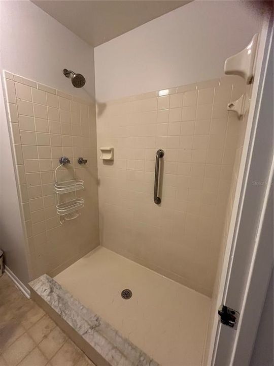 Active With Contract: $295,000 (3 beds, 2 baths, 1575 Square Feet)