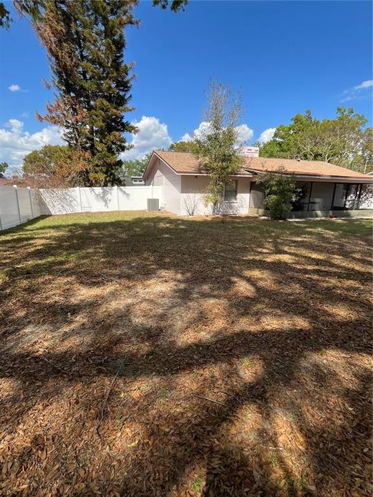 Active With Contract: $295,000 (3 beds, 2 baths, 1575 Square Feet)