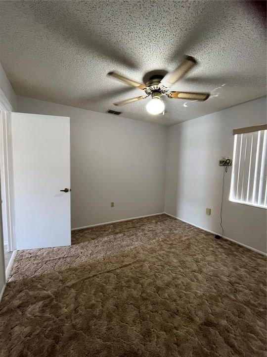 Active With Contract: $295,000 (3 beds, 2 baths, 1575 Square Feet)