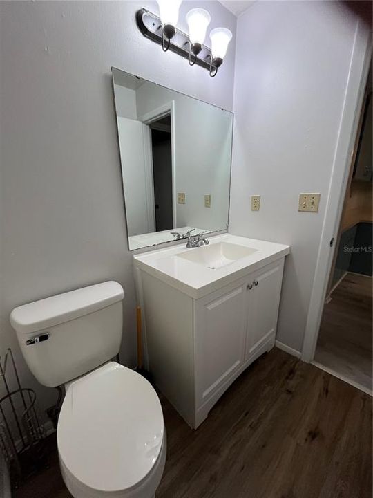 Active With Contract: $295,000 (3 beds, 2 baths, 1575 Square Feet)