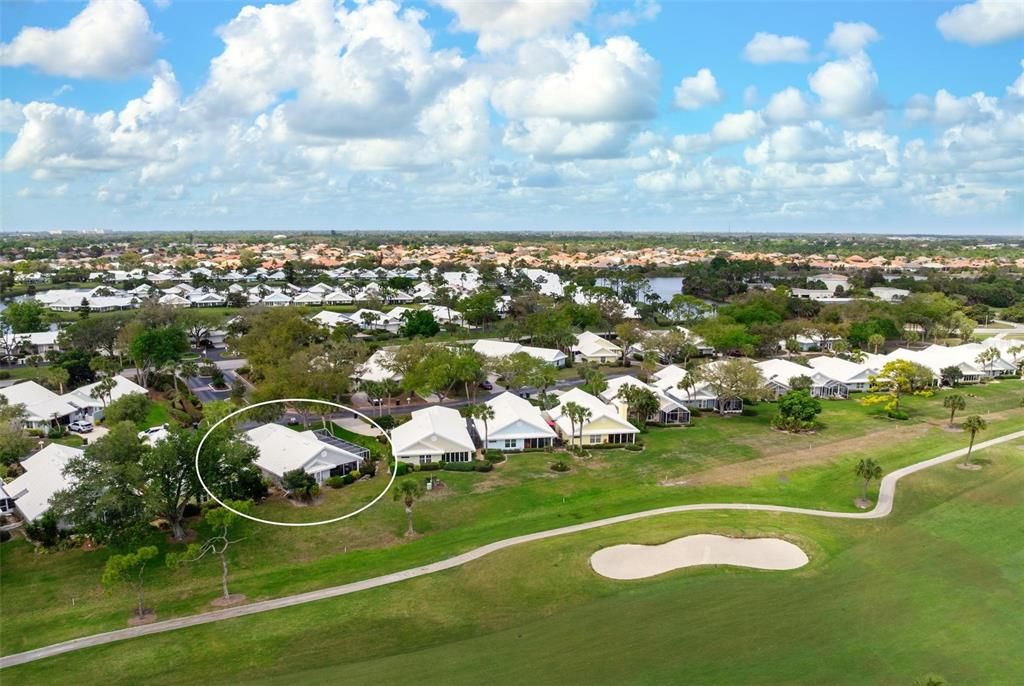 Под контрактом: $275,000 (2 спален, 2 ванн, 1397 Квадратных фут)