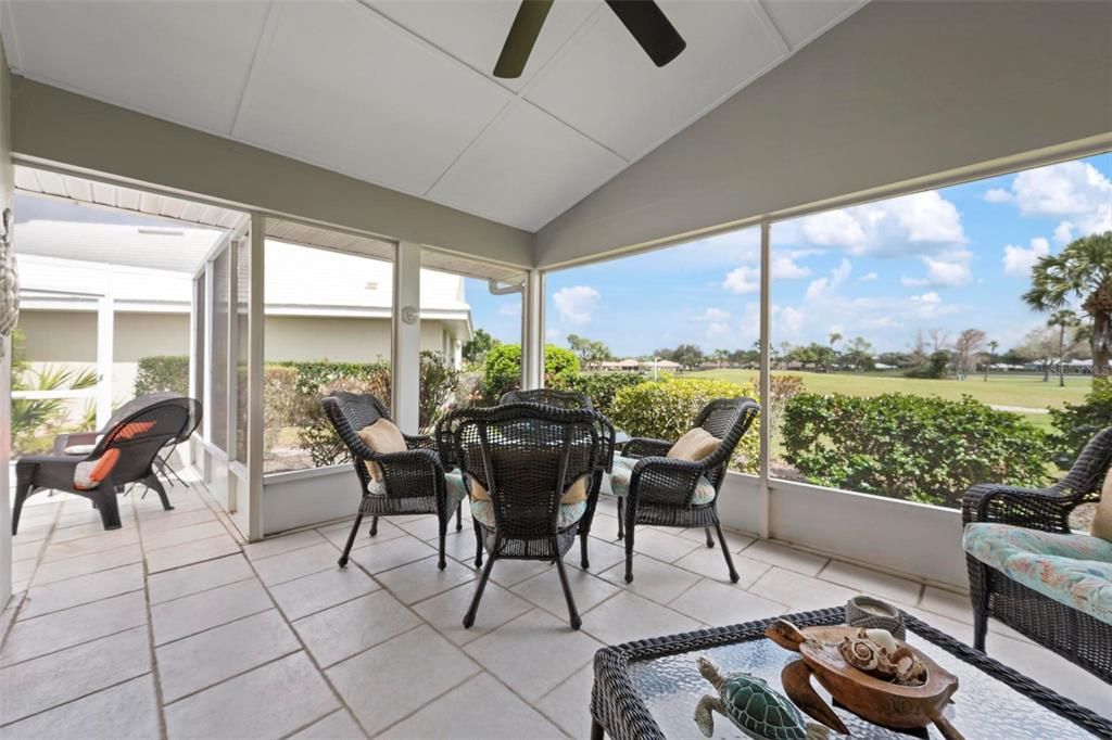 Под контрактом: $275,000 (2 спален, 2 ванн, 1397 Квадратных фут)