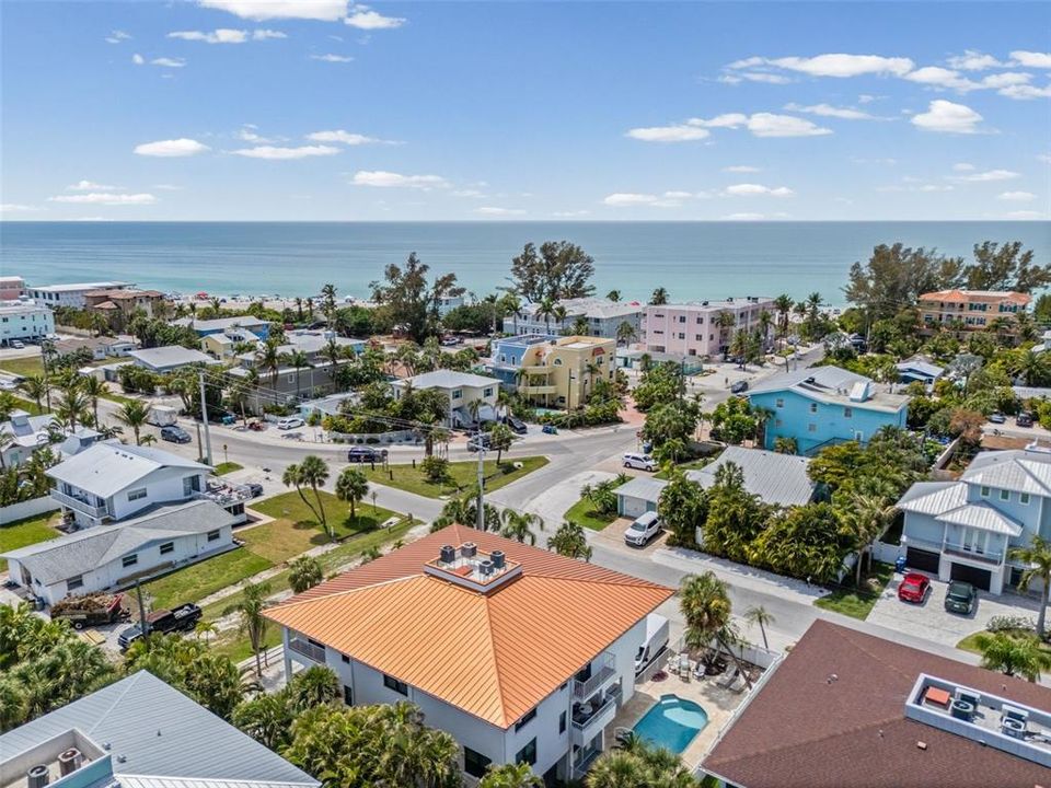 For Sale: $639,000 (2 beds, 2 baths, 1430 Square Feet)